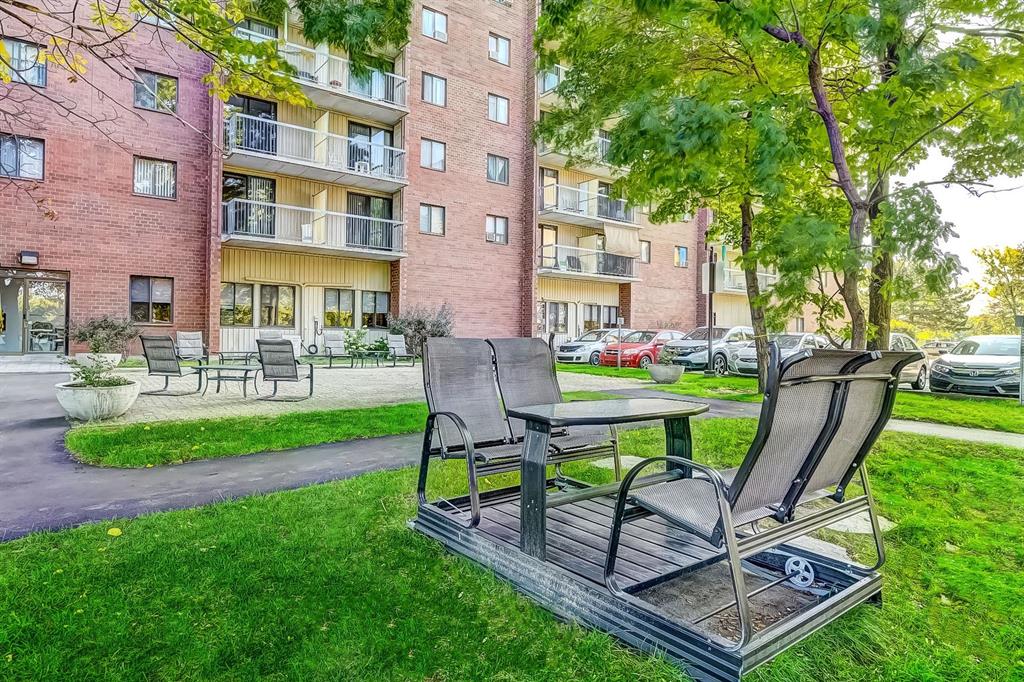 100 400 place juge desnoyers, laval Apartment for Rent