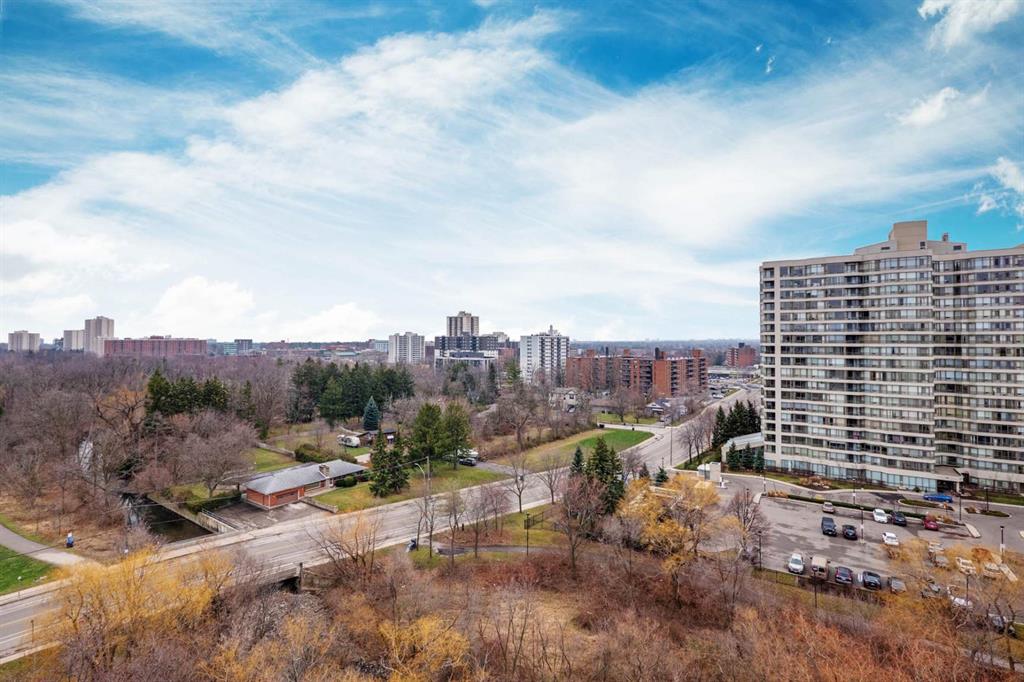 100 dundas st e, mississauga Apartment for Rent