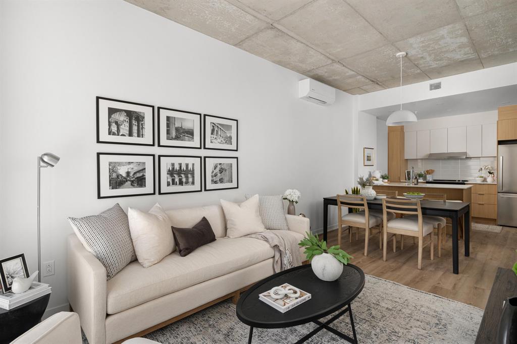 305 Rue Quinlan