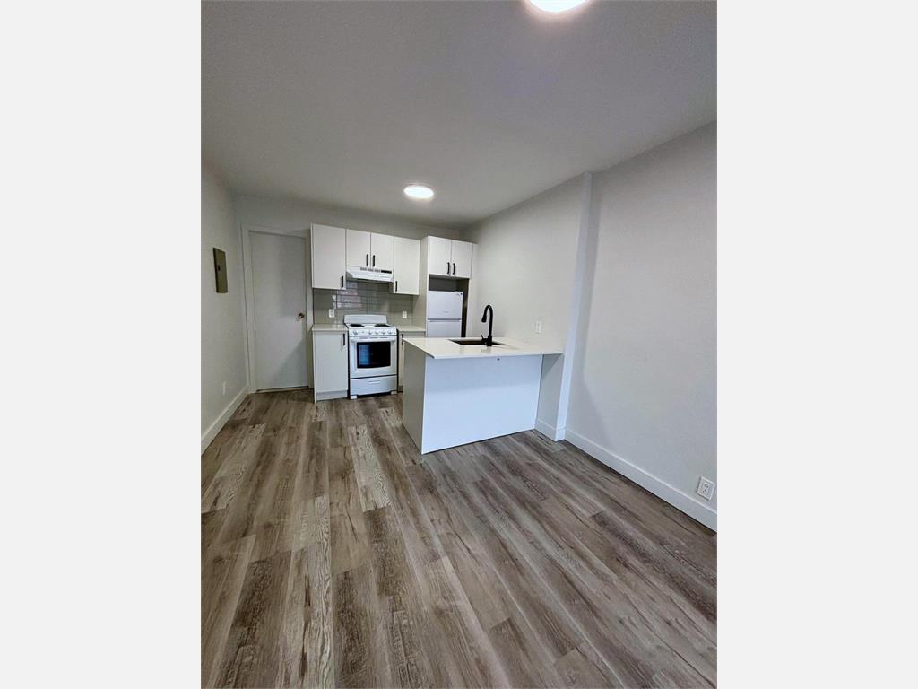 5576 Rue Saint-Denis