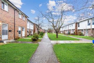 Photo of rental Apartment for Rent
