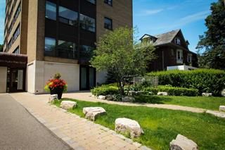Photo of rental Apartment for Rent