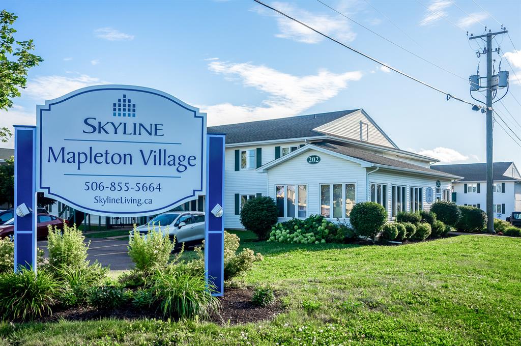 22-35 Fairlane Drive & 150-260 Mapleton Road