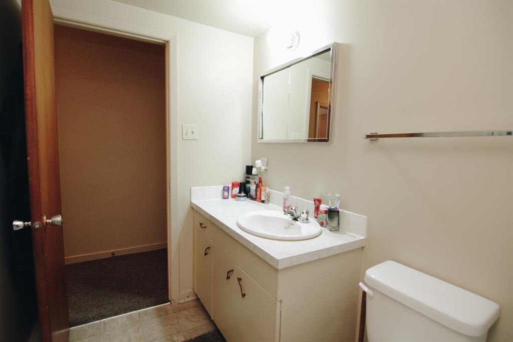 23 Angus Rd
