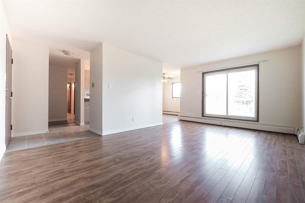 1304 50 Street