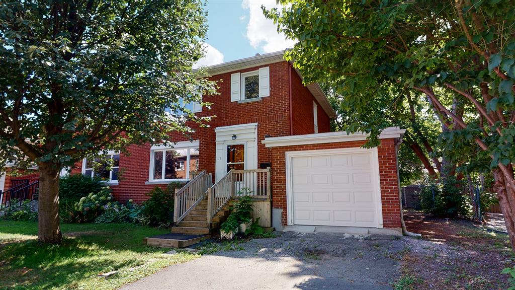 16 Lenore Place