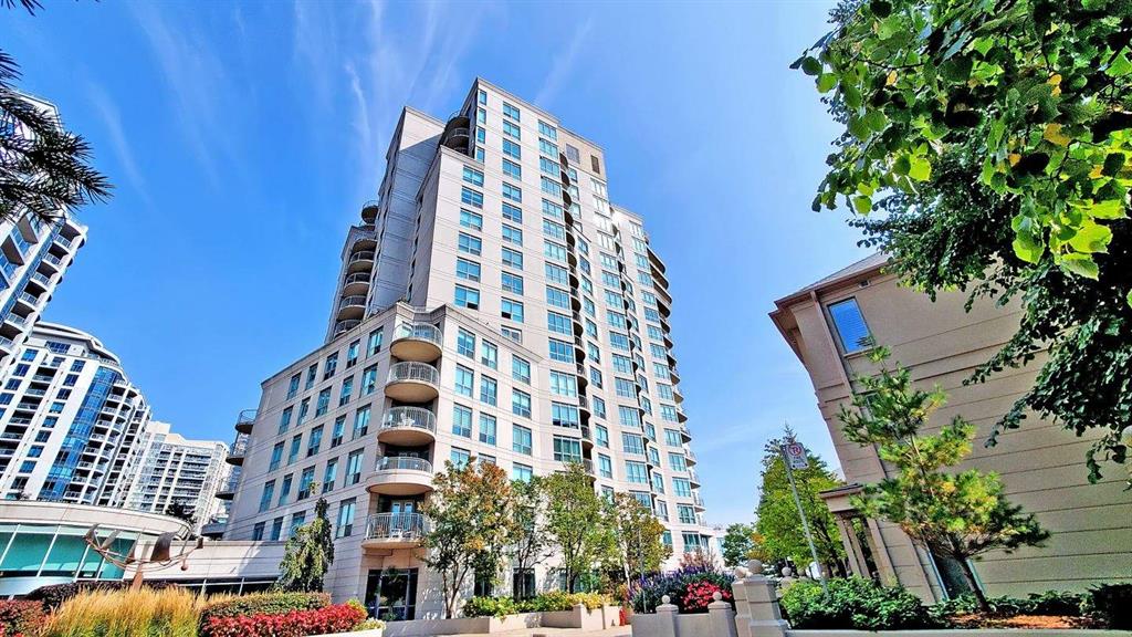 2111 Lakeshore Blvd. West Suite 1512