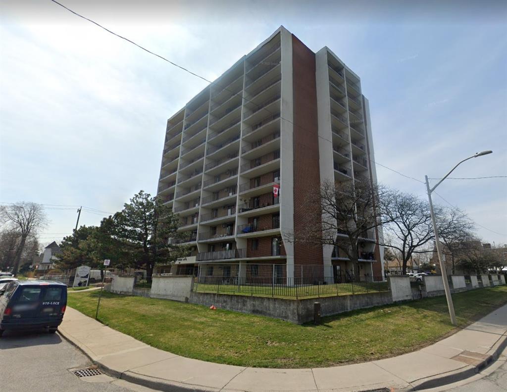 101 Langlois Ave