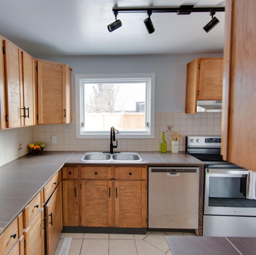 2111 Montreal Road