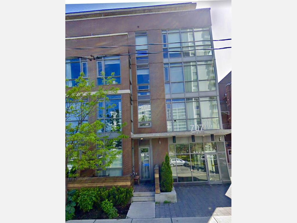 707 Dovercourt Road