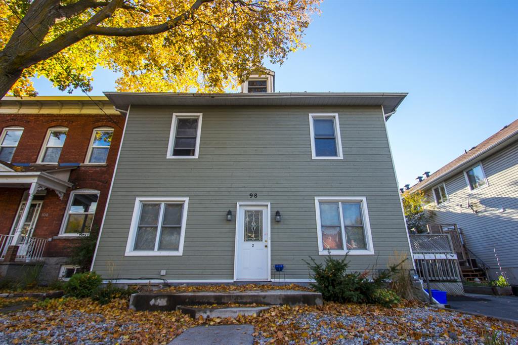 2 - 98 Bayswater Avenue