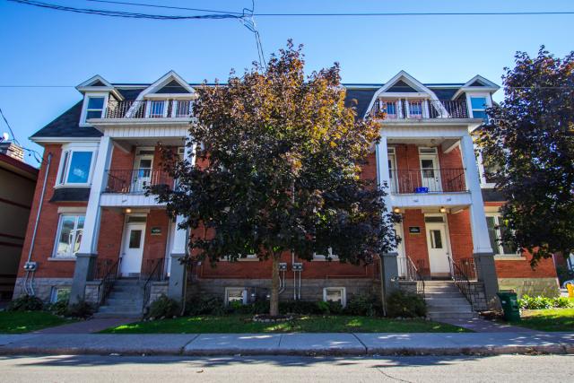 344 C - 344 Somerset Street E