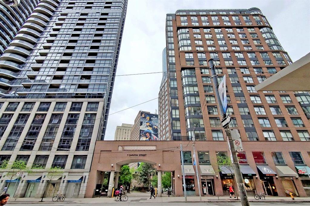 7  Carlton Street, Suite 1011