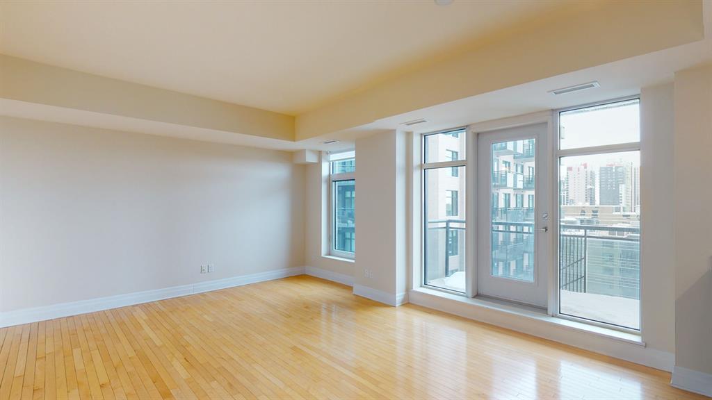 245 Kent St.