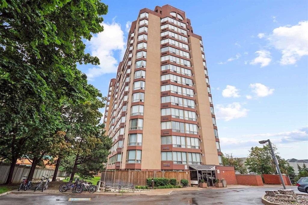 25 Fairview Rd West