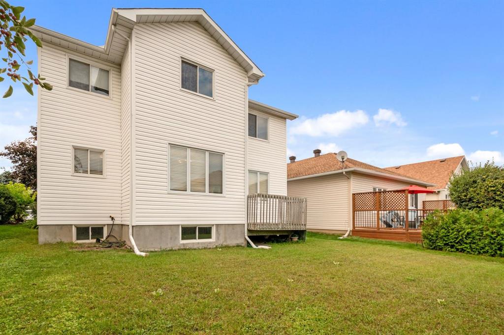7 Steggall Crescent