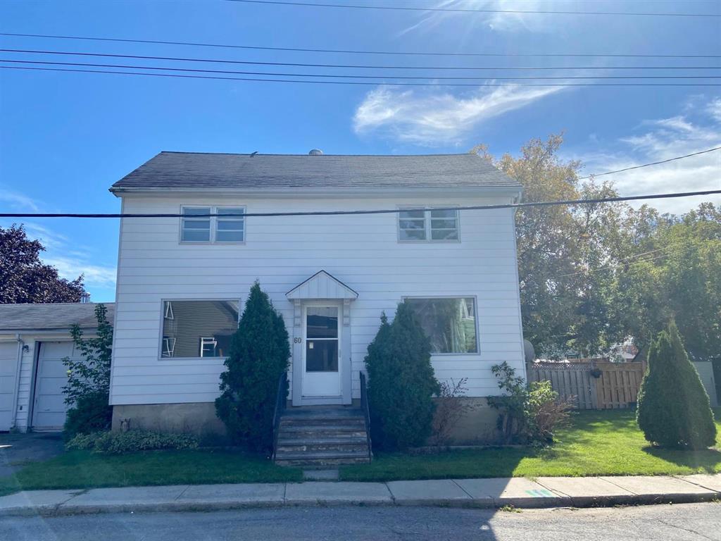 60 Hugh Street South