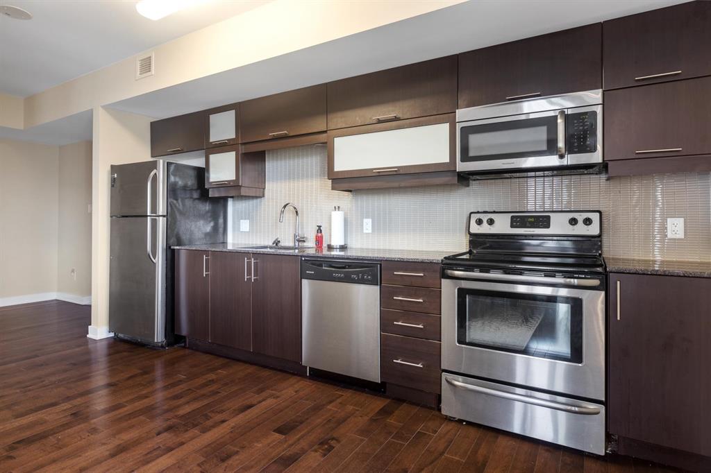 179 Metcalfe Street - 406