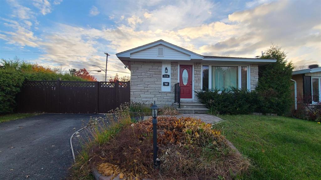 2164 Valley Drive
