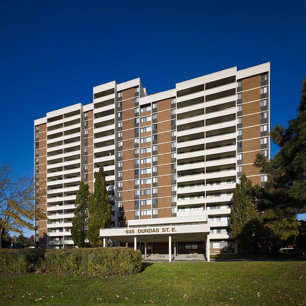 935 Dundas Street East