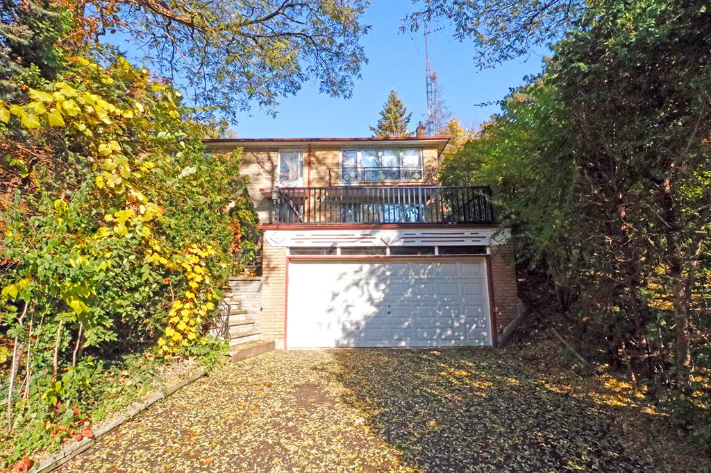 83 ELLIS AVE