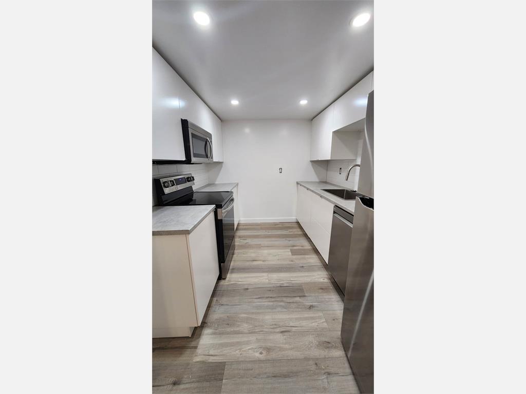 236 Wilfred Crescent