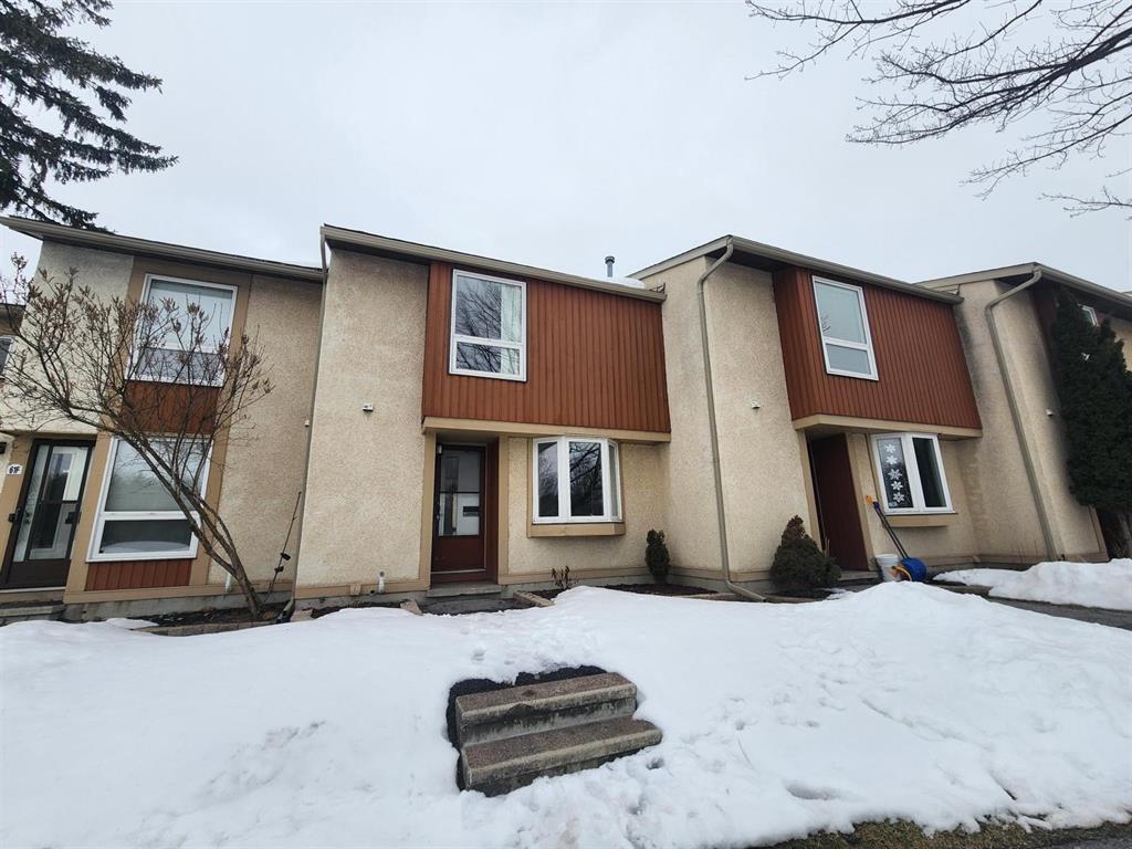 61 Woodfield Drive