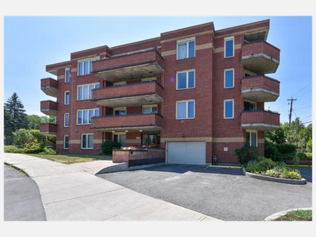 800 McKellar Avenue - 201