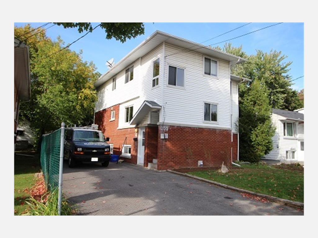 375 Saint Denis Street - C
