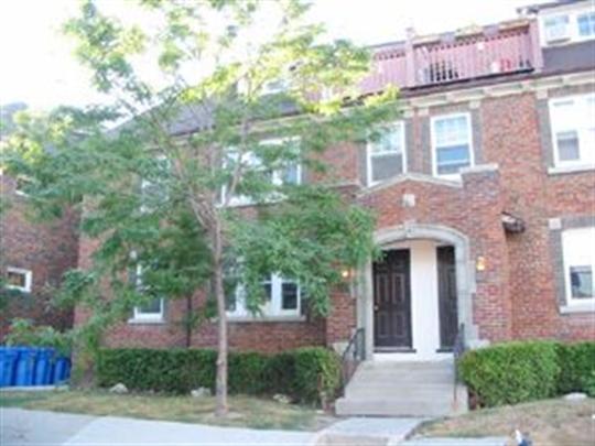 48 College View Ave.