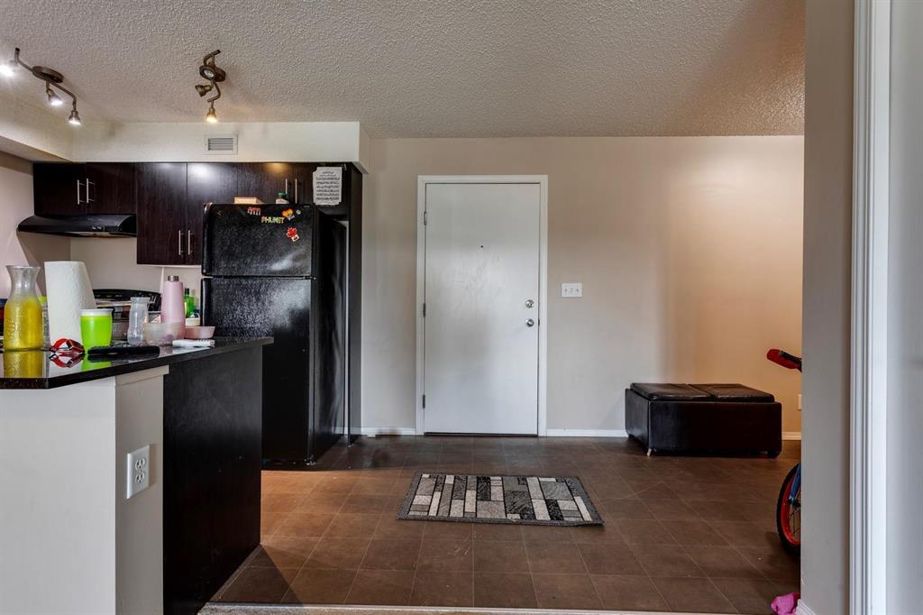 11804 22 Avenue