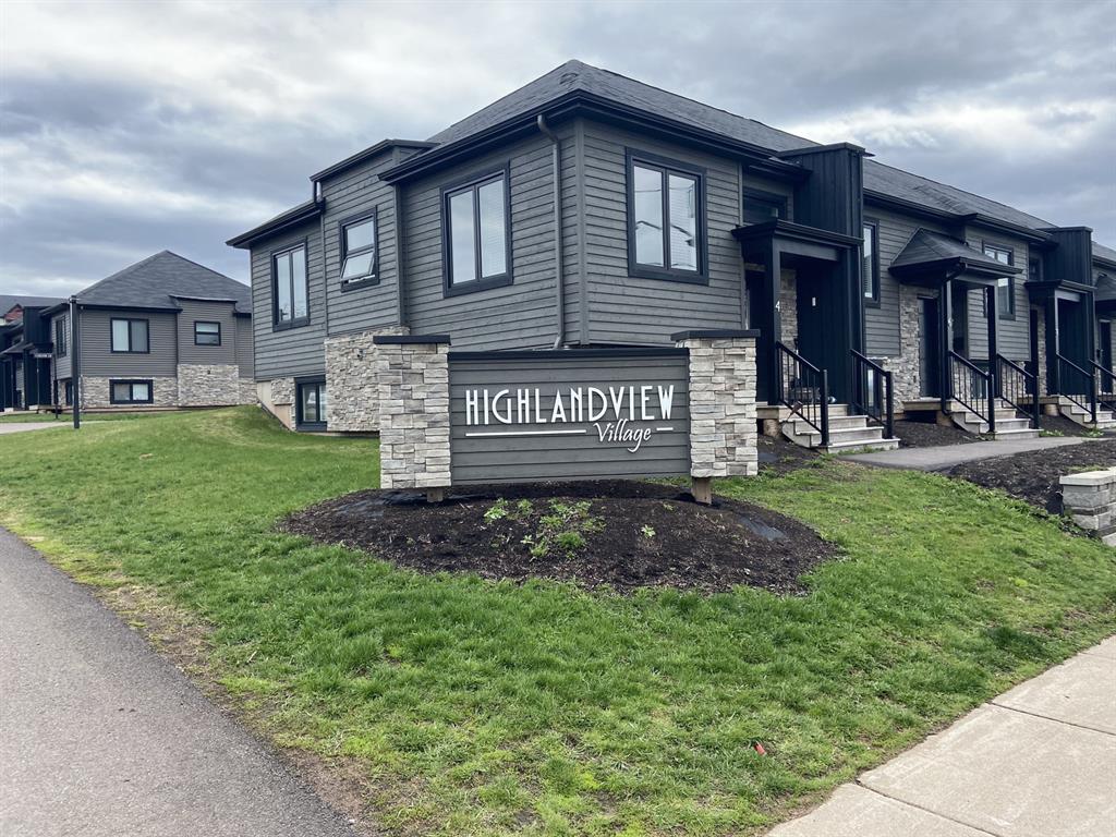 - Highlandview Road
