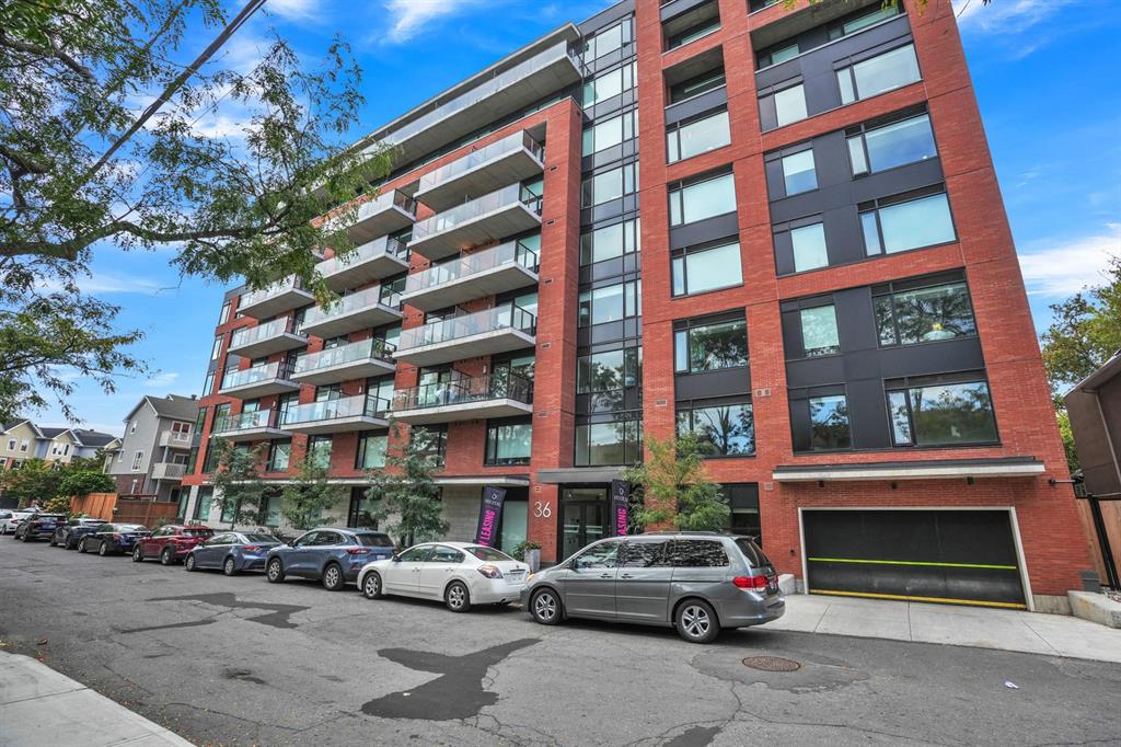 36 Robinson Ave