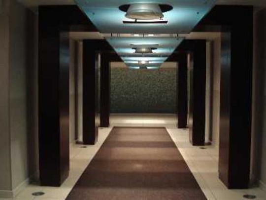 38 Lee Centre Drive