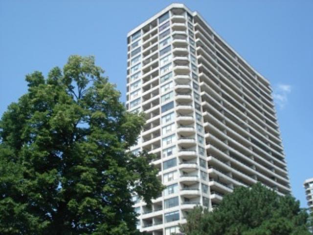 100 Quebec Avenue