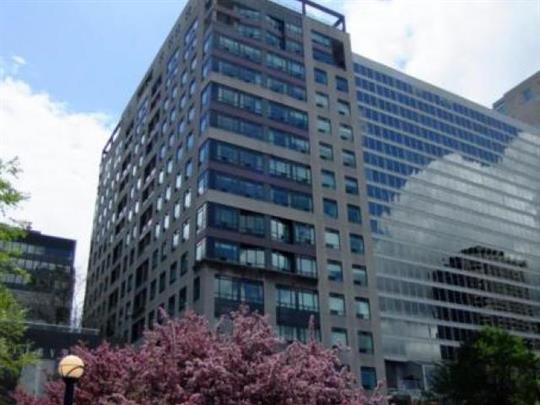 102 Bloor Street West Suite 802