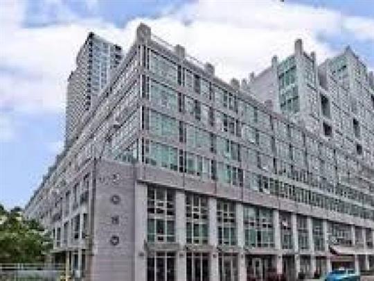350 Wellington Street West Suite 410