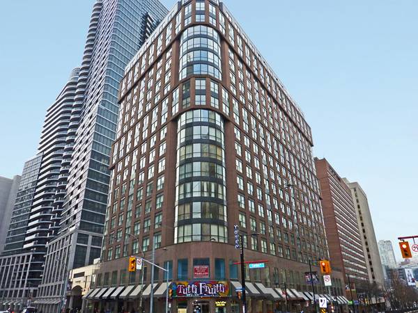 7 Carlton Street