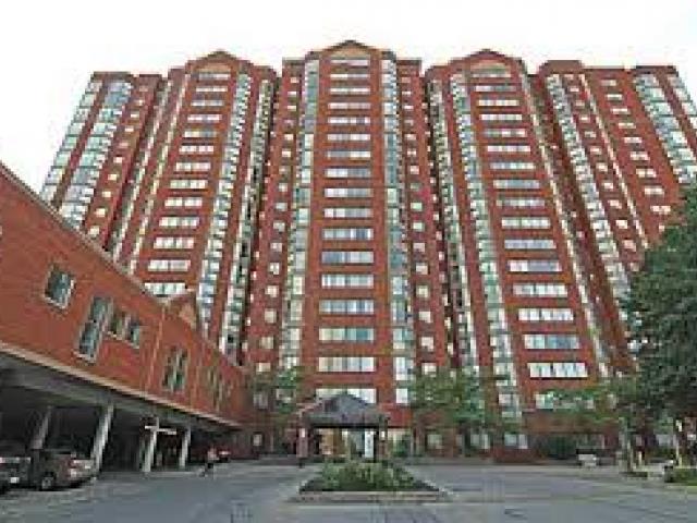 2460 Eglinton Avenue East