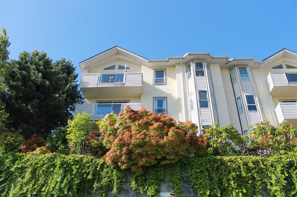 1651 Dufferin Crescent Nanaimo Apartment For Rent B21746