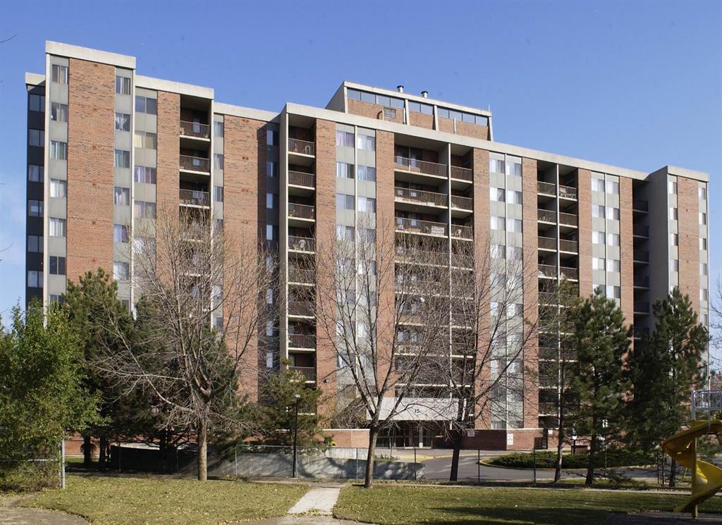 15 Oxford Drive