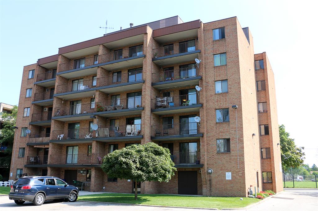 1071 McDougall St.