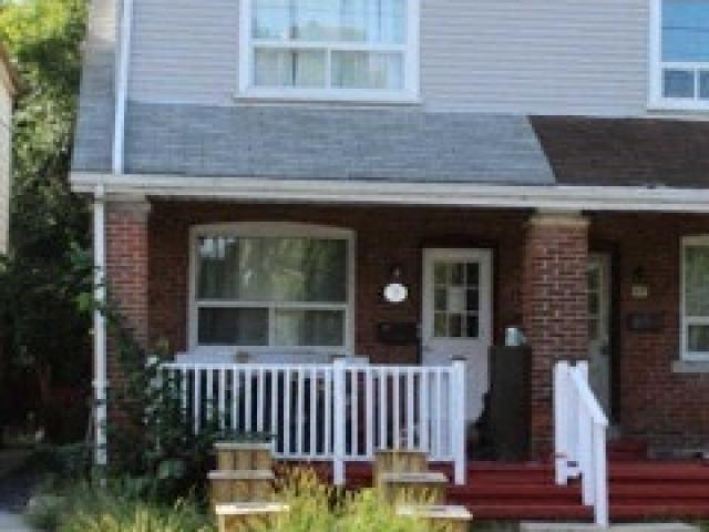 79 Dentonia Park Avenue