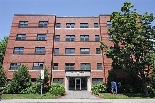 385 Besserer