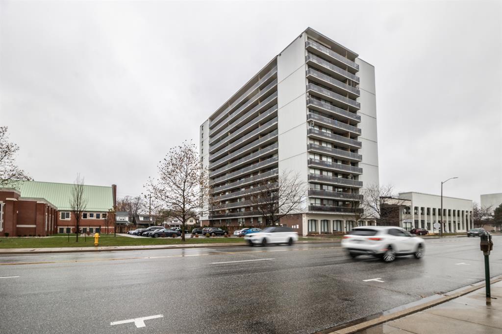 1545 Ouellette Ave.