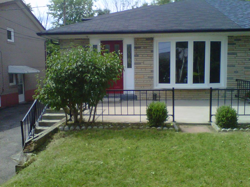 51 Sundial Cres