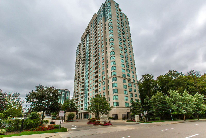 61 Town Center Court