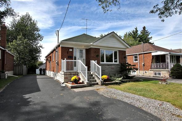 920 Kennedy Road