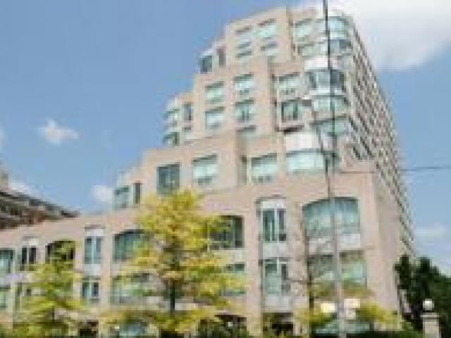942 Yonge Street