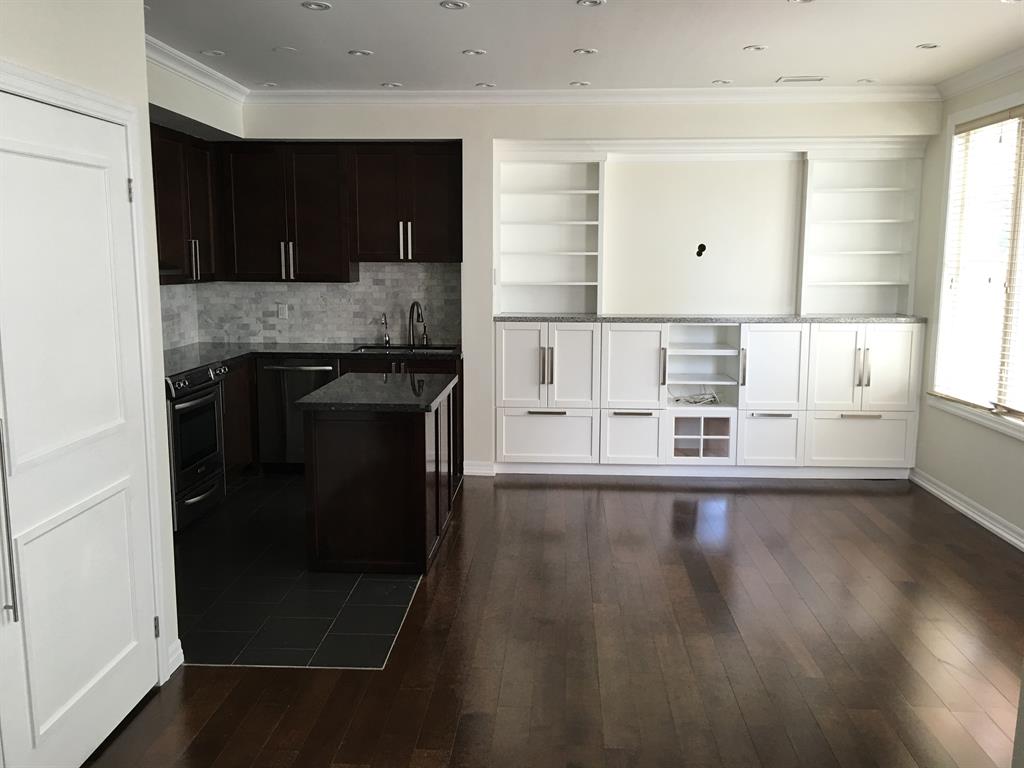 1437 Lakeshore road east